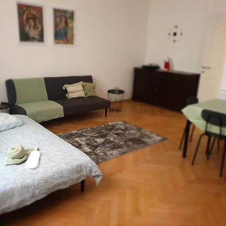 M&Ns Apartment Budapest Ngoại thất bức ảnh